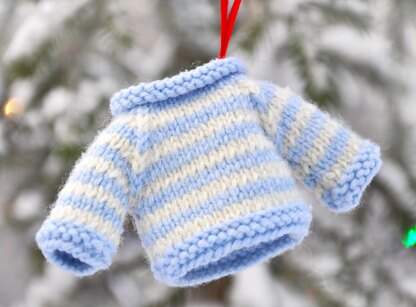 Mini sweater Christmas ornament