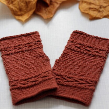 Applewood Mitts