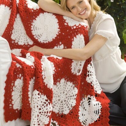 Scandinavian Snowflake Throw in Red Heart Super Saver Economy Solids - LW1891