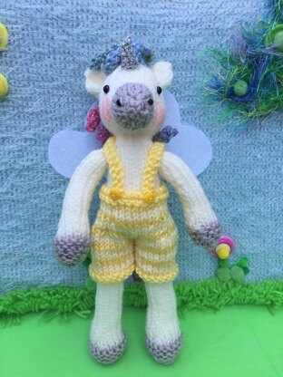 Sparkle the Unicorn knitting Pattern