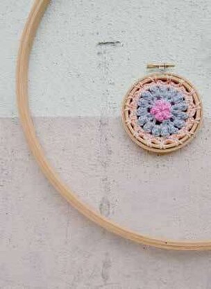 Crochet in the City by Annemarie Benthem