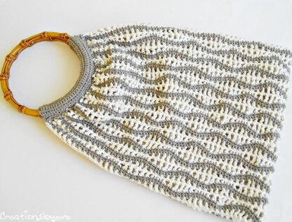 Wavy stripes crochet bag