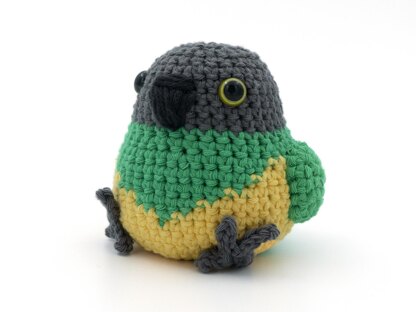 Amigurumi Senegal Parrot
