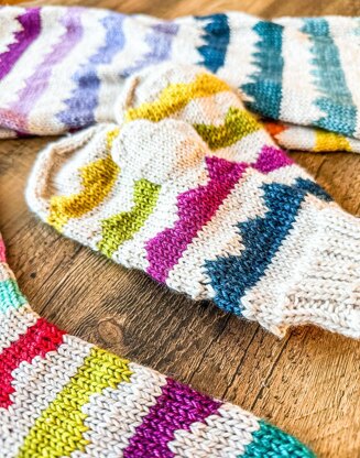 Candy Mountain Mittens