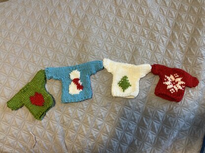 Mini Christmas Jumper Bunting