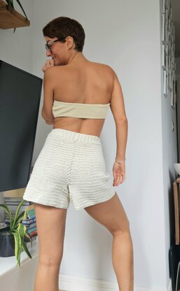 High waist elastic shorts