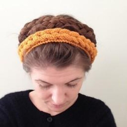 Magic plait knitted hairband