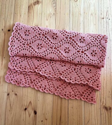 Flora Lanterna Square Blanket