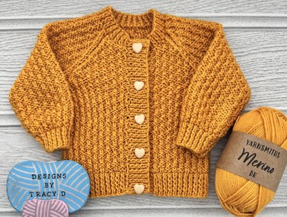 Jennifer Baby Cardigan 16" to 20" chest size. Approx 0-9mths