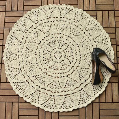 White Tea Doily Rug