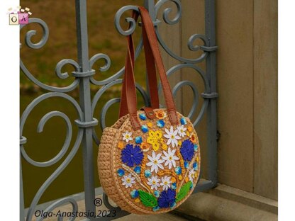 Bright summer bag with cornflowers