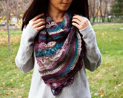 Playful shawl