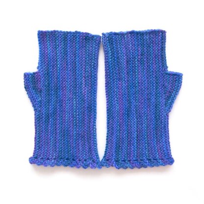 Fingerless Gloves on Straight Needles