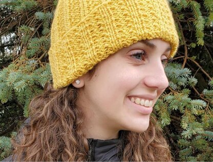 Sunshine Bay Cable Hat & Neck Warmer