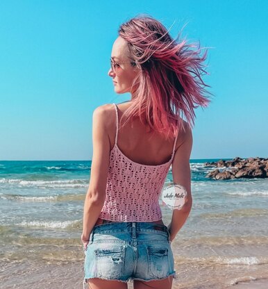 Lace cropped tank top