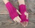 Knitted pattern Fuchsia Gloves