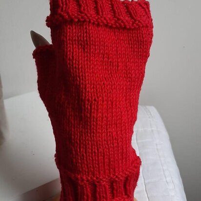 "Valentine" Fingerless Mittens