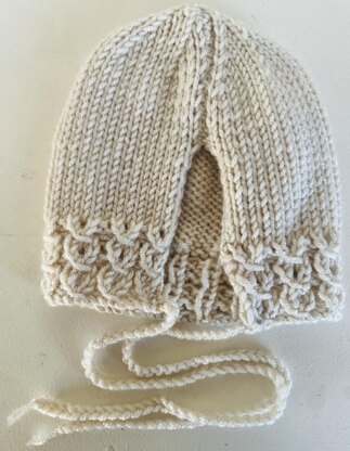 Baby Cable Bonnet