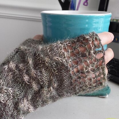 Héloïse Fingerless Mittens