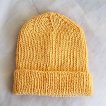 Yellow hat for Lachie 2
