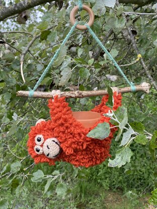 Darwin the Orangutan Crochet Hanging Basket