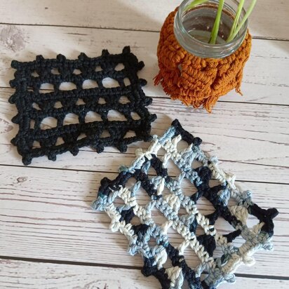 Dainty Granny Coaster