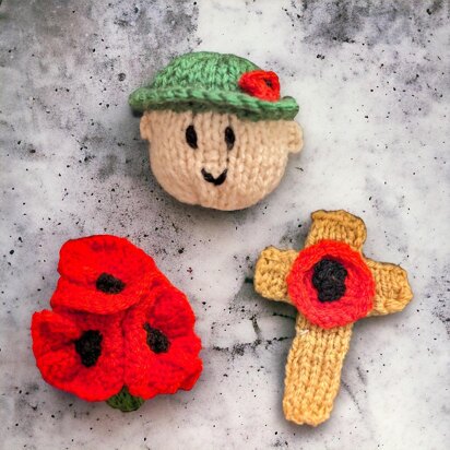 Memorial Remembrance Day Badges / Brooches