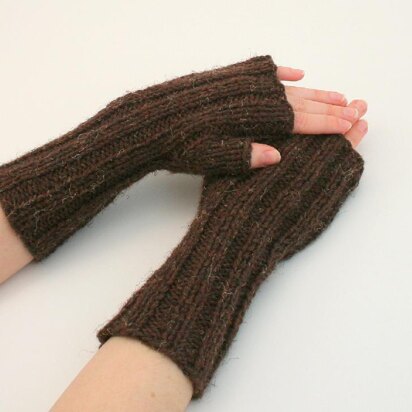 A10 Ribbed Fingerless Gloves