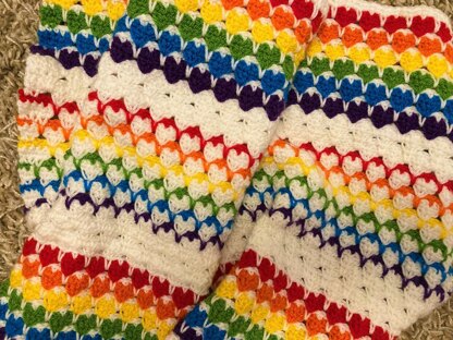 Little hearts rainbow blanket by HueLaVive