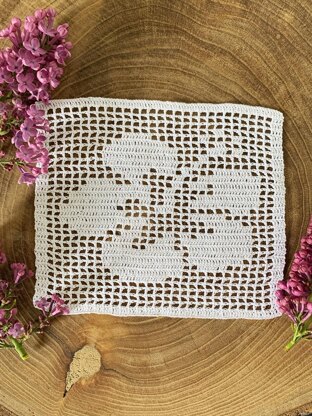 Hibiscus Doily