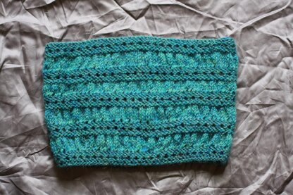 Rising Tides Cowl