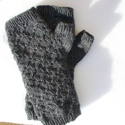 Broderie Mitts