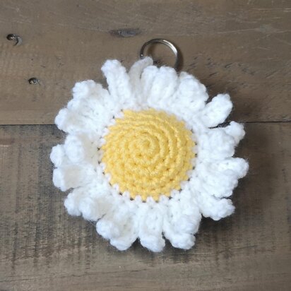 3D Daisy keyring