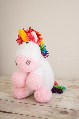 Rainbow Cuddles Unicorn