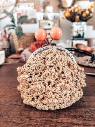 Vintage coin purse & clutch