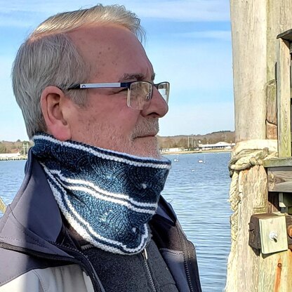 Snowy Seas Cowl