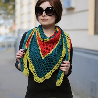 Christy crochet triangular scarf