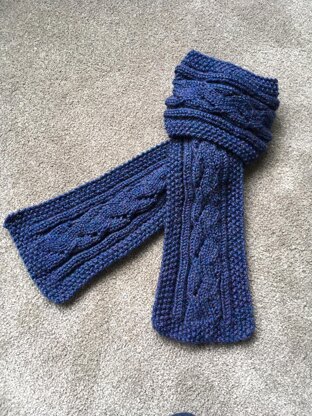 Meander Scarf