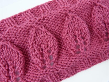 Leaf Motif Headband Worked in the Round