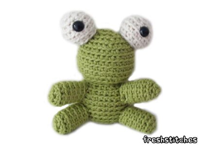 Amigurumi Gary the Tiny Frog