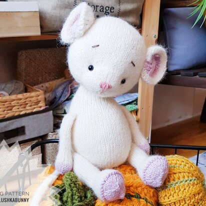 Mouse Toy - knitting pattern