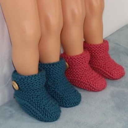 Toddler Chunky Button Cuff Slipper Boots Circular - knitting pattern