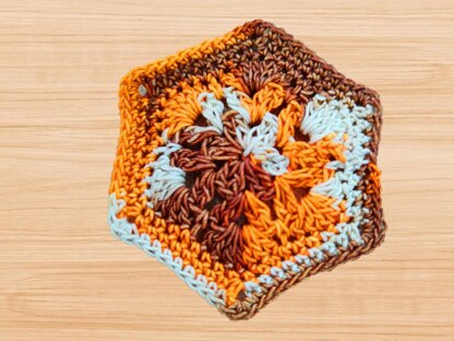 A Crochet Hexagon Motif