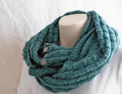 Spruce Cowl