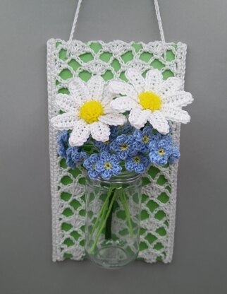 Daisy & forget-me-not hanging decoration