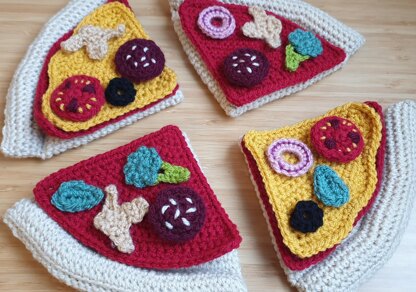 Pizza Set Tomato Sauce Cheese Slice Salami Broccoli Mushroom Olive Onion Crochet Amigurumi Food Stand Play Montessori