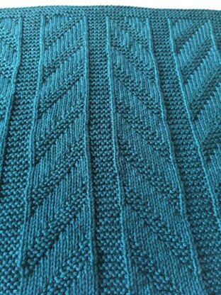 Zig Zag Split Blanket, Knitting Pattern