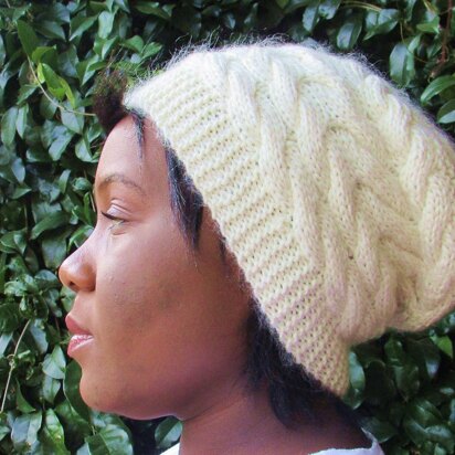 Strawberry Cabled Beanie - knitting pattern