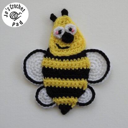 Bee Applique/Embellishment Crochet * Bee, Garden Bugs collection including free base square pattern