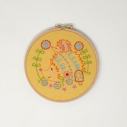 Creative World Of Craft Prickly Pals Embroidery Kit - 6" 